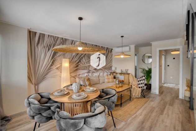 Tweedehands - duplex -
Torrevieja - Los Balcones - Los Altos del Edén