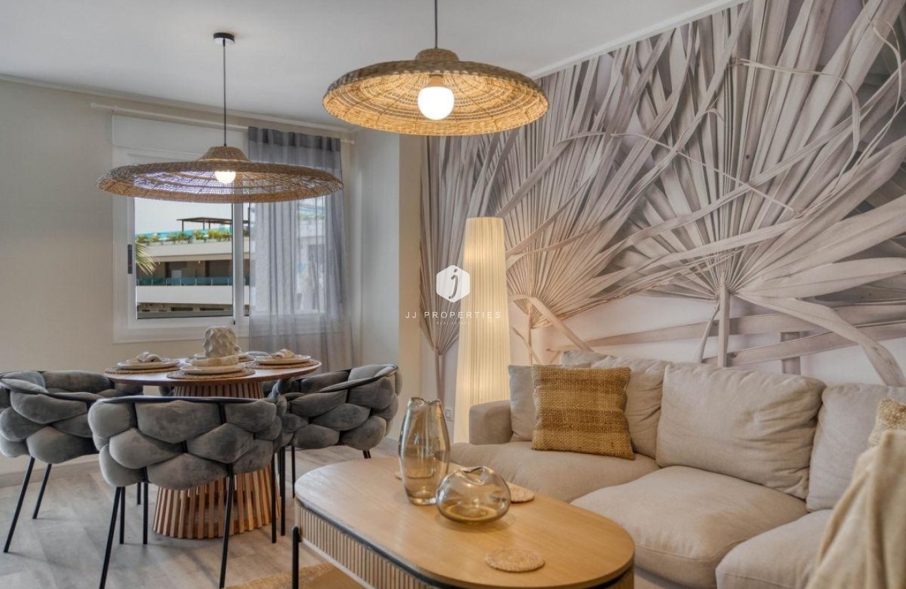 Tweedehands - duplex -
Torrevieja - Los Balcones - Los Altos del Edén