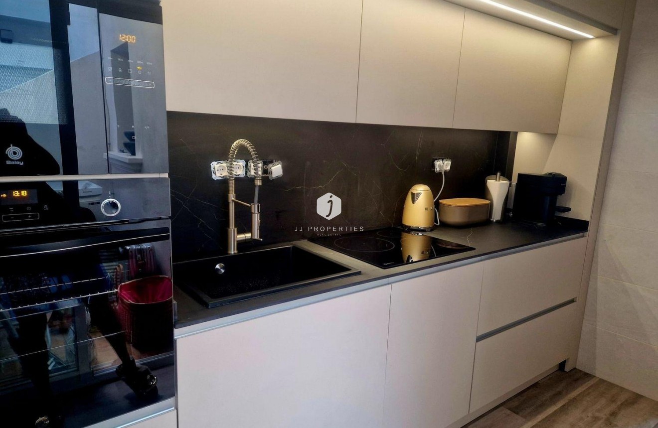 Tweedehands - duplex -
Torrevieja - Los Balcones - Los Altos del Edén