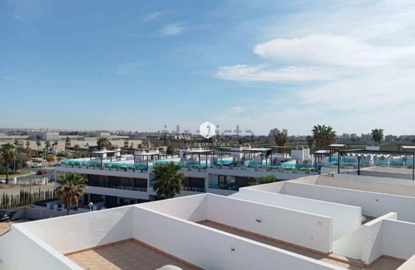 Tweedehands - duplex -
Torrevieja - Los Balcones - Los Altos del Edén