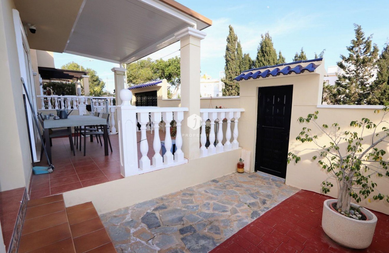 Tweedehands - Chalet -
San Miguel de Salinas - El Galán