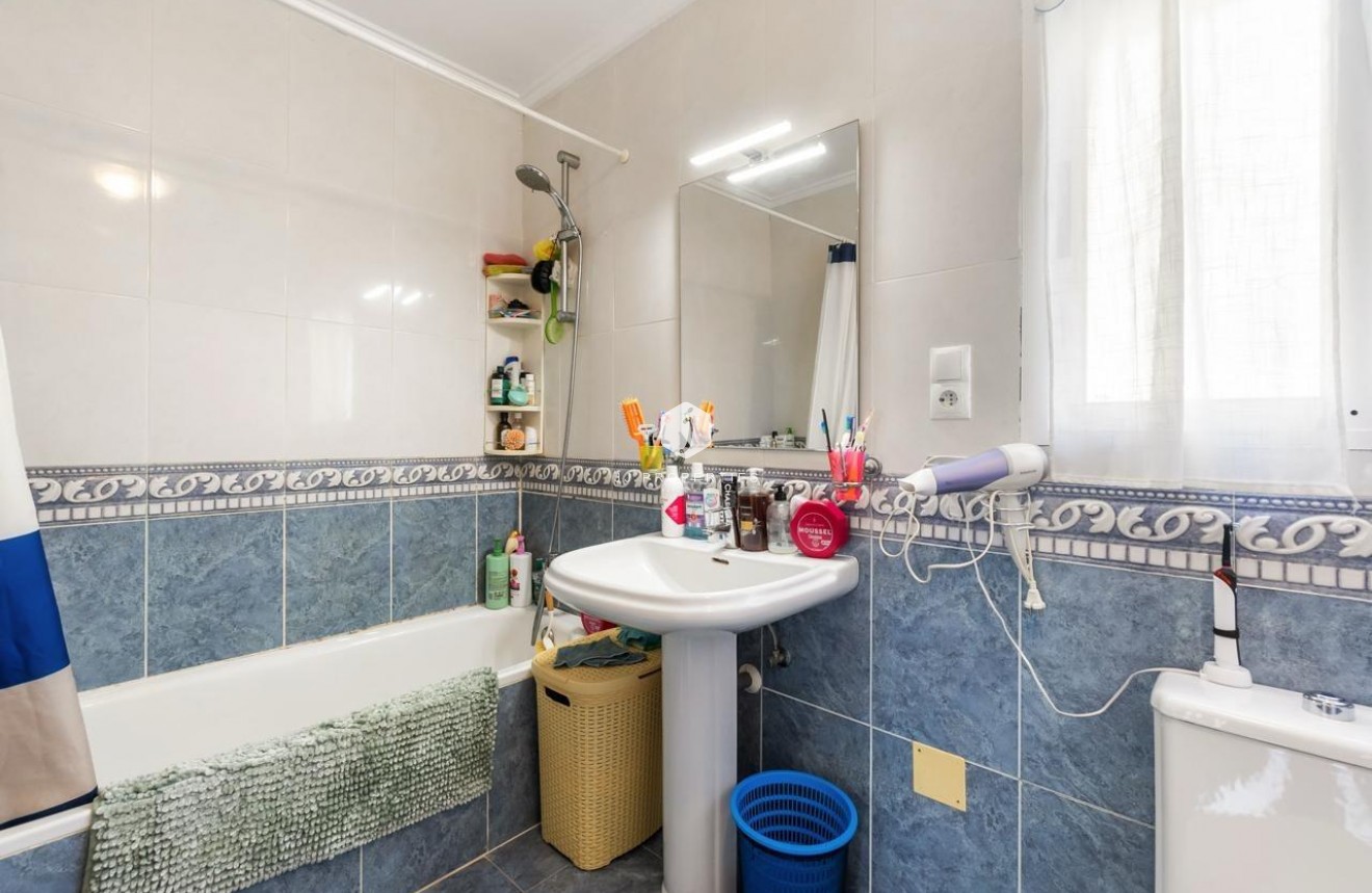 Tweedehands - Chalet -
San Miguel de Salinas - El Galán