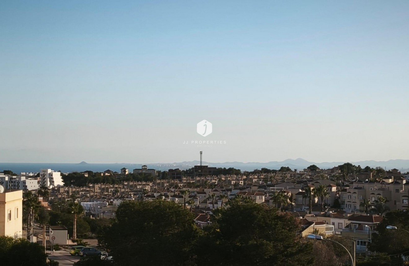 Tweedehands - Chalet -
San Miguel de Salinas - El Galán