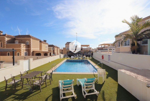 Tweedehands - Chalet -
San Miguel de Salinas - El Galán