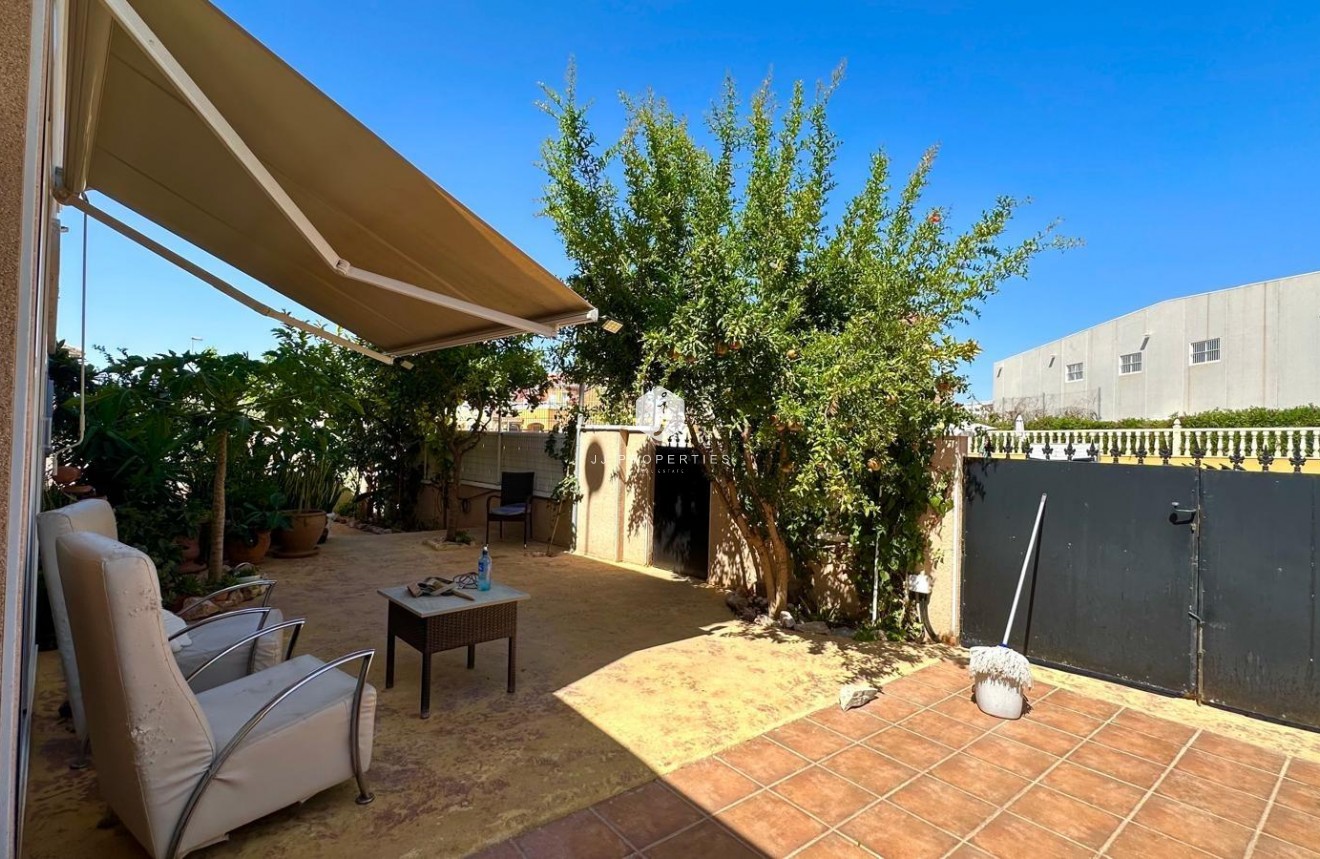 Tweedehands - Villa -
Orihuela Costa - La Regia