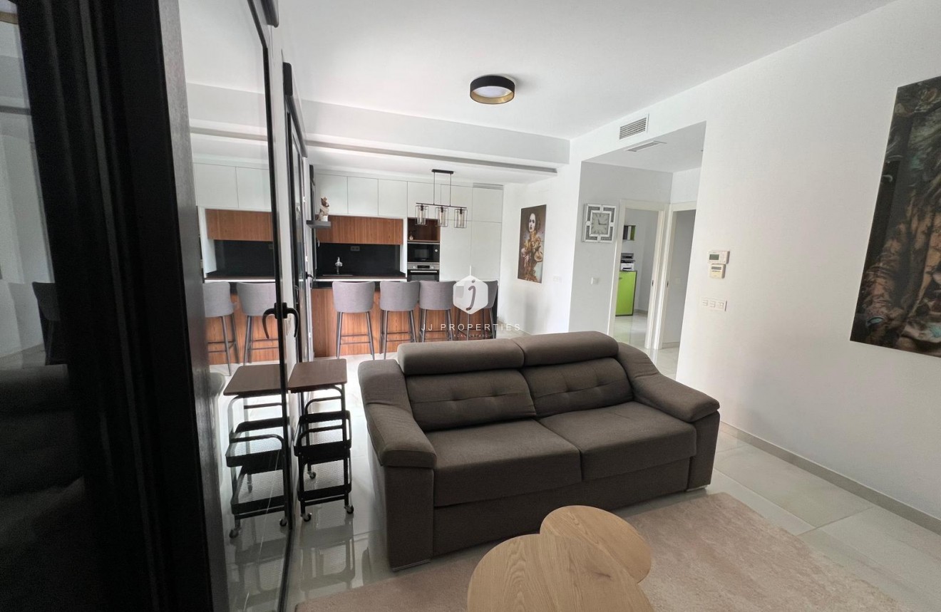 Resale - Villa -
Orihuela Costa - Lomas de Cabo Roig