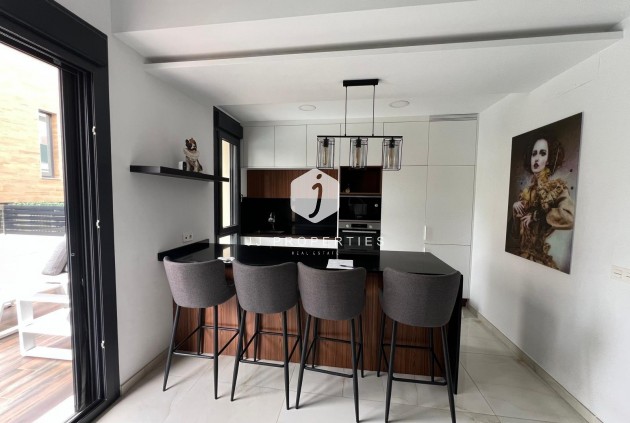 Resale - Villa -
Orihuela Costa - Lomas de Cabo Roig