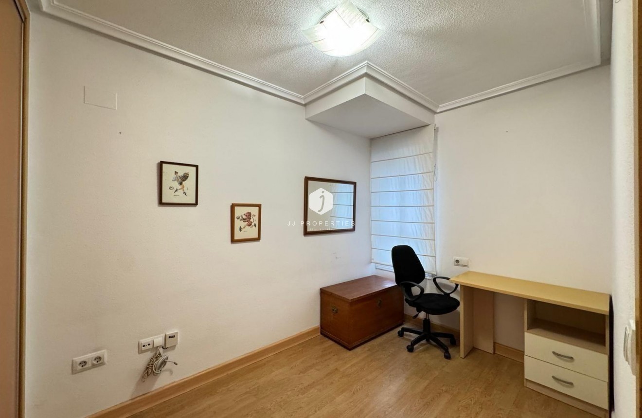 Tweedehands - Appartement / flat -
Torrevieja