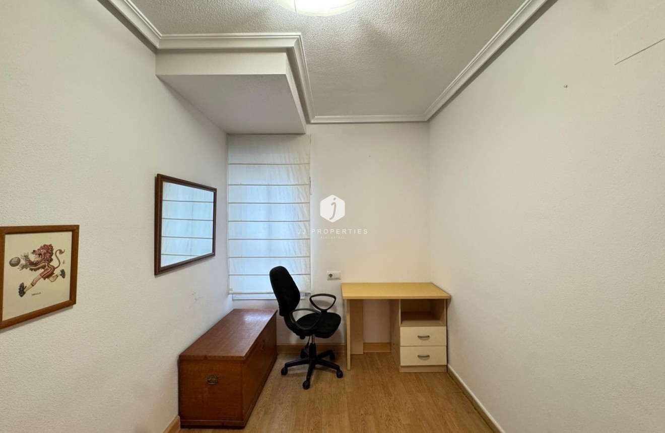 Tweedehands - Appartement / flat -
Torrevieja