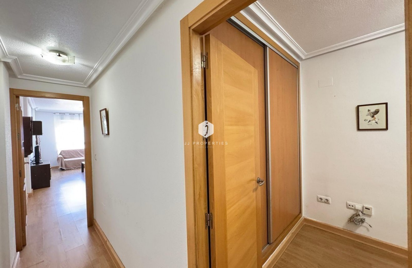 Tweedehands - Appartement / flat -
Torrevieja