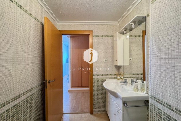 Tweedehands - Appartement / flat -
Torrevieja