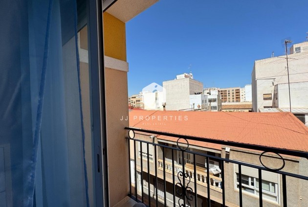 Tweedehands - Appartement / flat -
Torrevieja