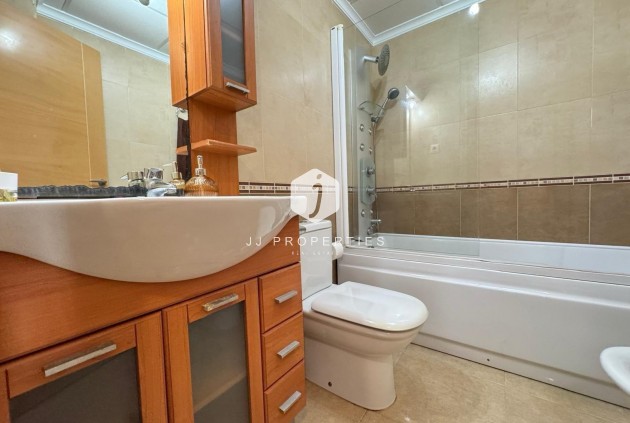 Tweedehands - Appartement / flat -
Torrevieja