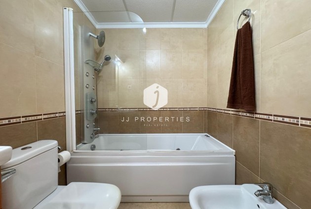 Tweedehands - Appartement / flat -
Torrevieja