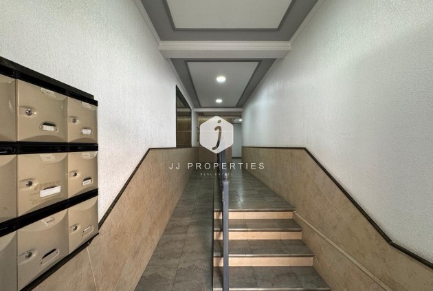 Tweedehands - Appartement / flat -
Torrevieja