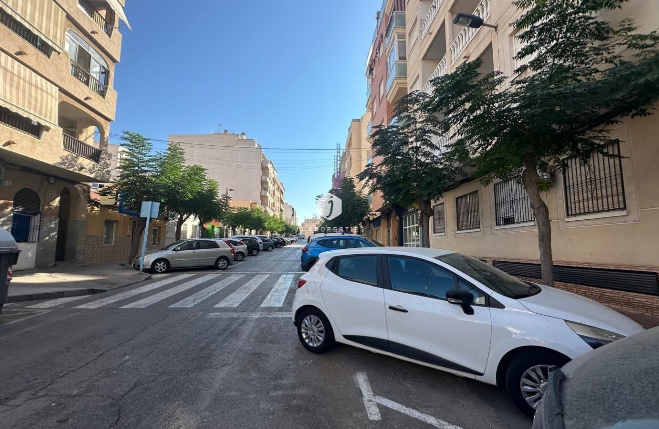 Tweedehands - Appartement / flat -
Torrevieja