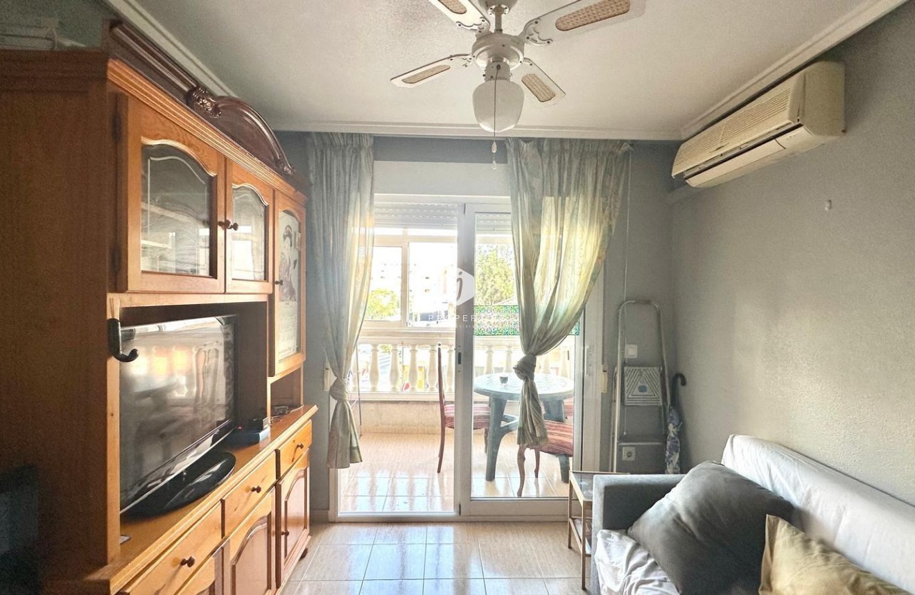 Tweedehands - Appartement / flat -
Torrevieja