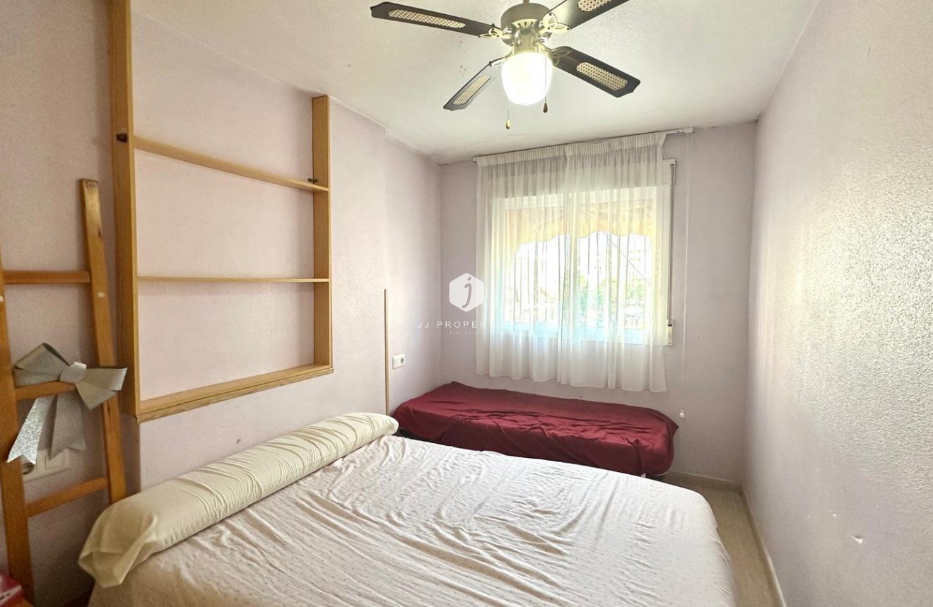 Tweedehands - Appartement / flat -
Torrevieja