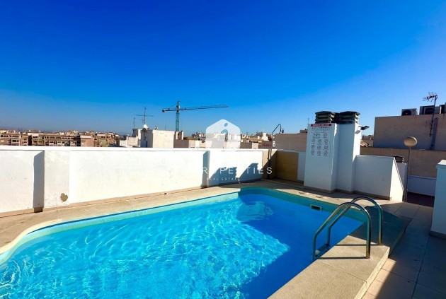Tweedehands - Appartement / flat -
Torrevieja