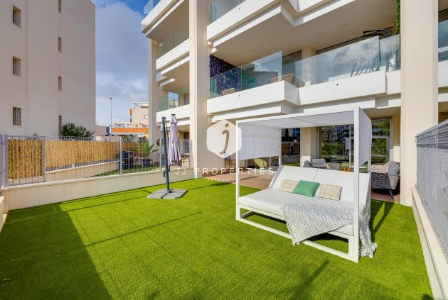 Tweedehands - Appartement / flat -
Orihuela Costa - Villamartín-las Filipinas