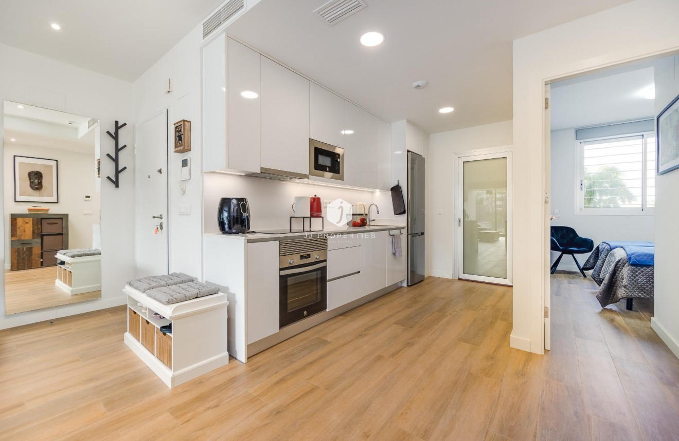 Tweedehands - Appartement / flat -
Orihuela Costa - Villamartín-las Filipinas