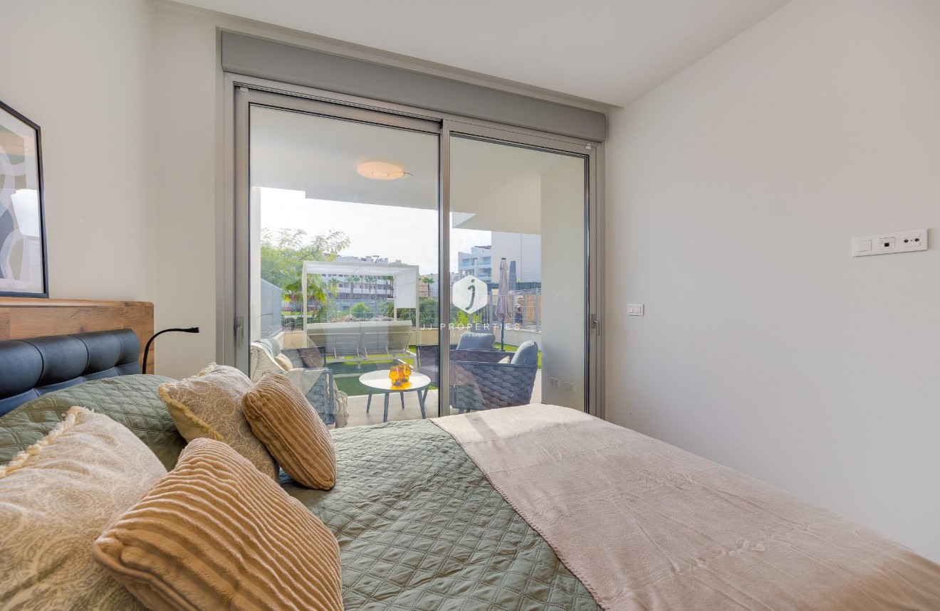 Tweedehands - Appartement / flat -
Orihuela Costa - Villamartín-las Filipinas