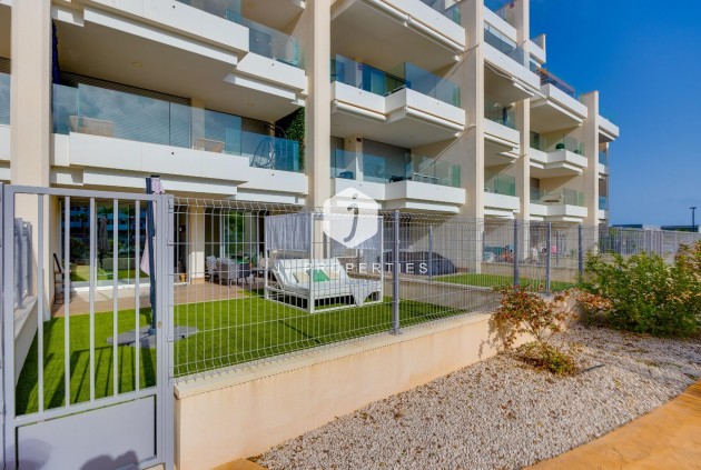Tweedehands - Appartement / flat -
Orihuela Costa - Villamartín-las Filipinas