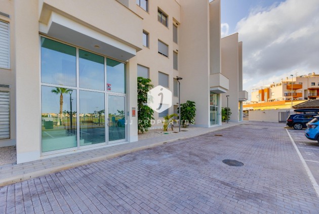 Tweedehands - Appartement / flat -
Orihuela Costa - Villamartín-las Filipinas