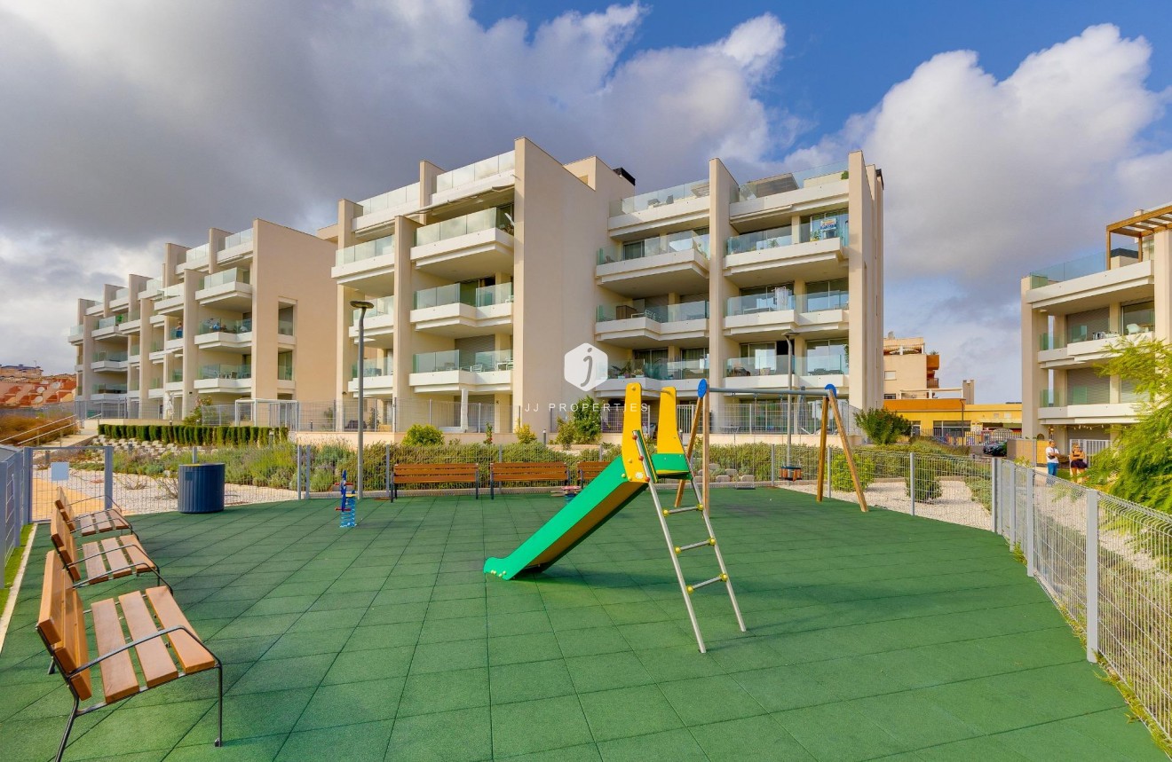 Tweedehands - Appartement / flat -
Orihuela Costa - Villamartín-las Filipinas
