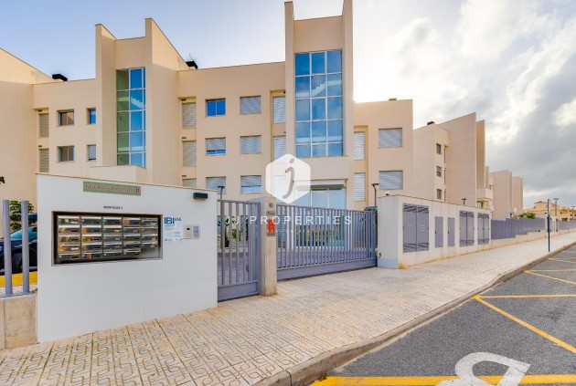 Tweedehands - Appartement / flat -
Orihuela Costa - Villamartín-las Filipinas