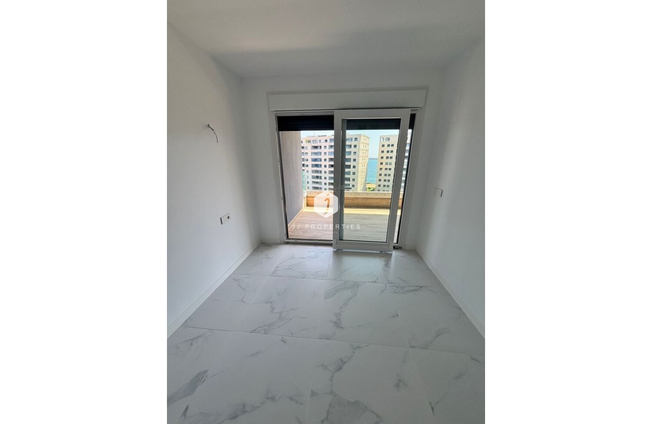 Tweedehands - Appartement / flat -
Punta Prima - Orihuela Costa