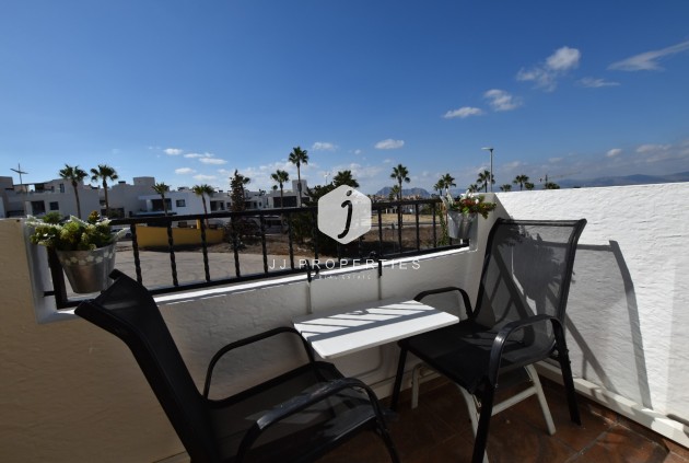 Z drugiej ręki - Mieszkanie w bloku -
Algorfa - Inland