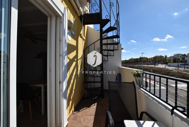 Z drugiej ręki - Mieszkanie w bloku -
Algorfa - Inland