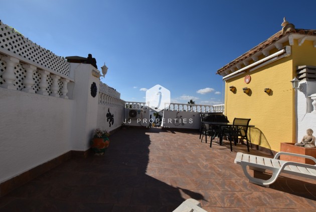 Z drugiej ręki - Mieszkanie w bloku -
Algorfa - Inland