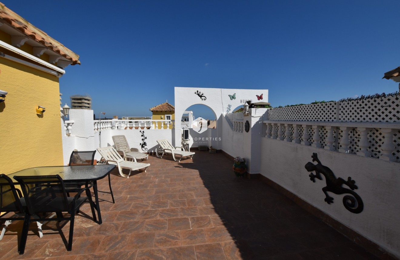 Z drugiej ręki - Mieszkanie w bloku -
Algorfa - Inland