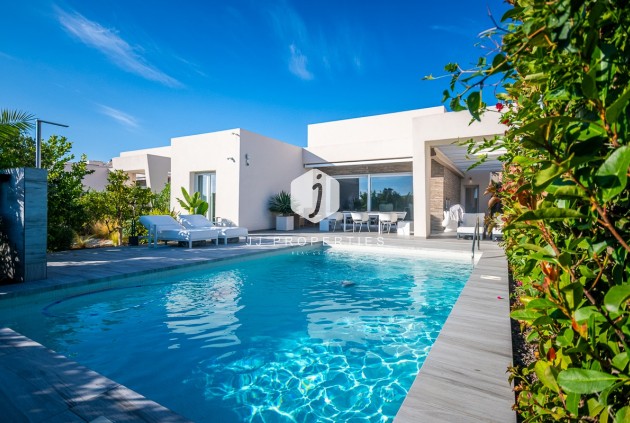 Resale - Villa -
Algorfa - Inland