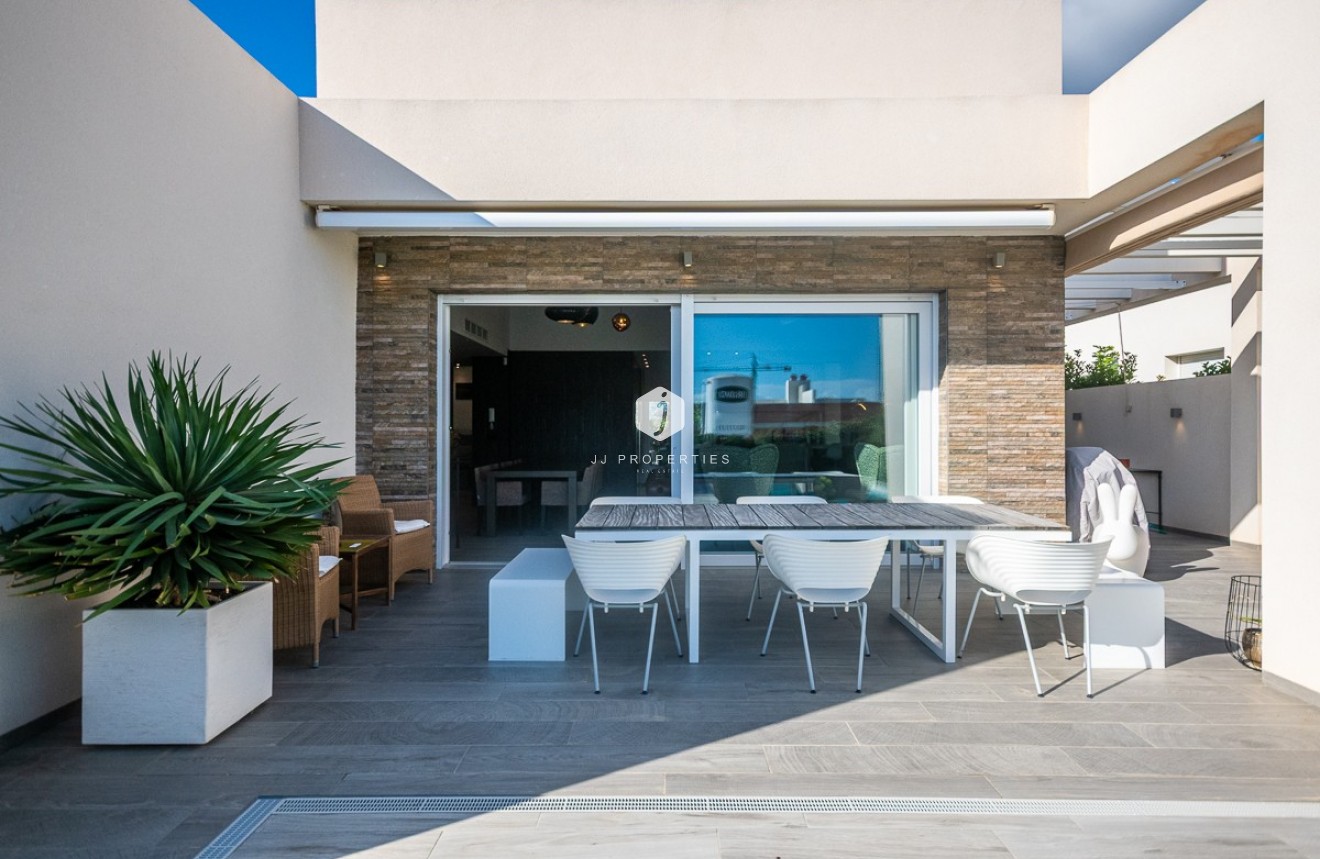 Resale - Villa -
Algorfa - Inland