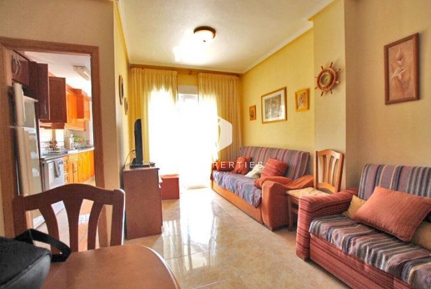 Tweedehands - Appartement / flat -
Guardamar del Segura - Pueblo
