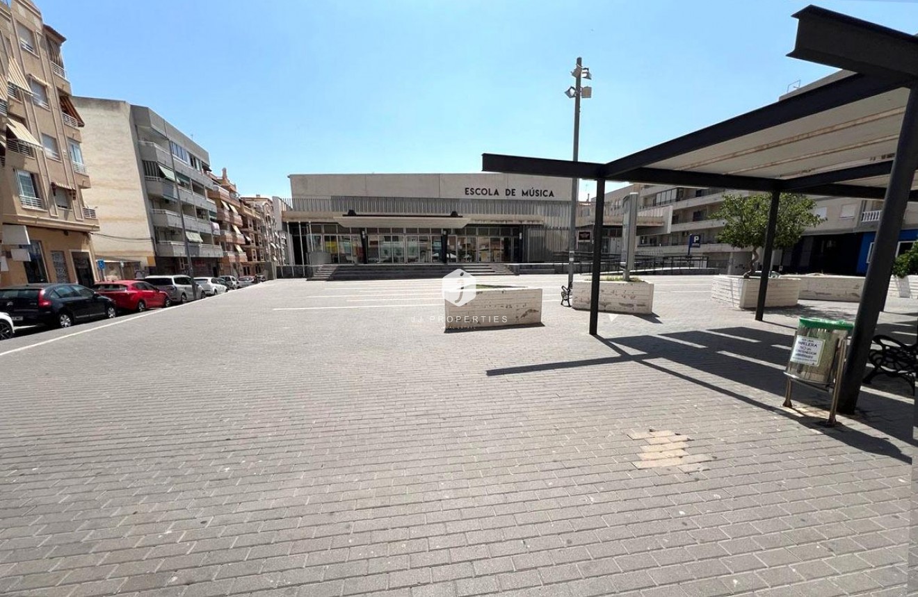 Tweedehands - Appartement / flat -
Guardamar del Segura - Pueblo