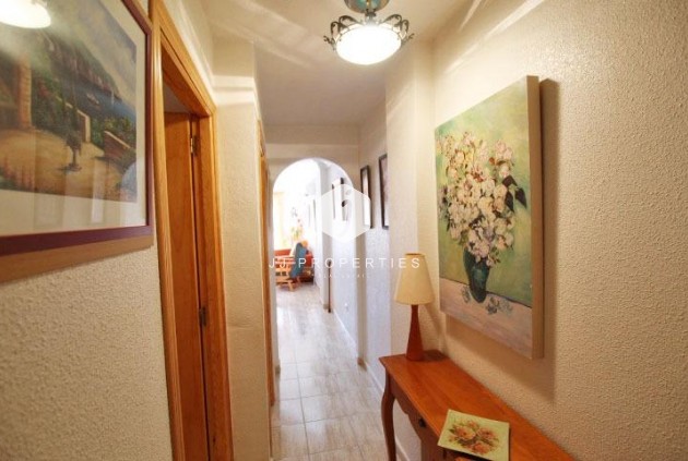 Tweedehands - Appartement / flat -
Guardamar del Segura - Centro