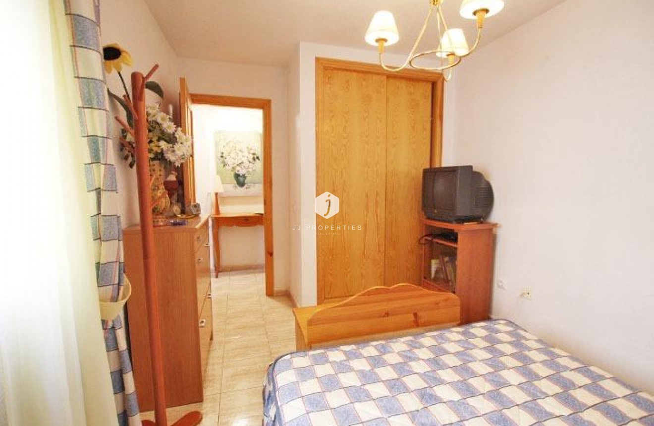 Tweedehands - Appartement / flat -
Guardamar del Segura - Centro