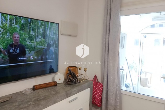 Tweedehands - Bungalow -
Torrevieja - La Siesta - El Salado - Torreta