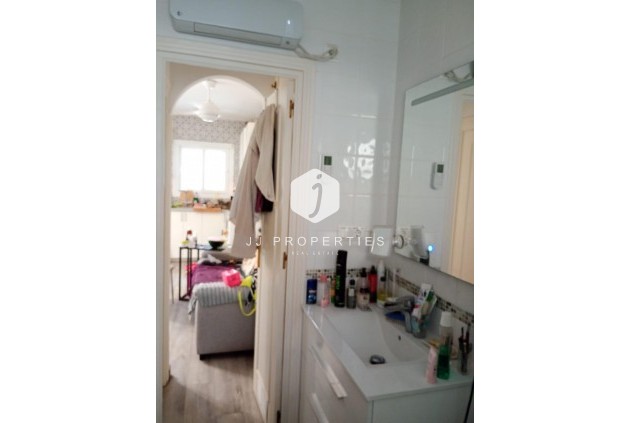 Tweedehands - Bungalow -
Torrevieja - La Siesta - El Salado - Torreta