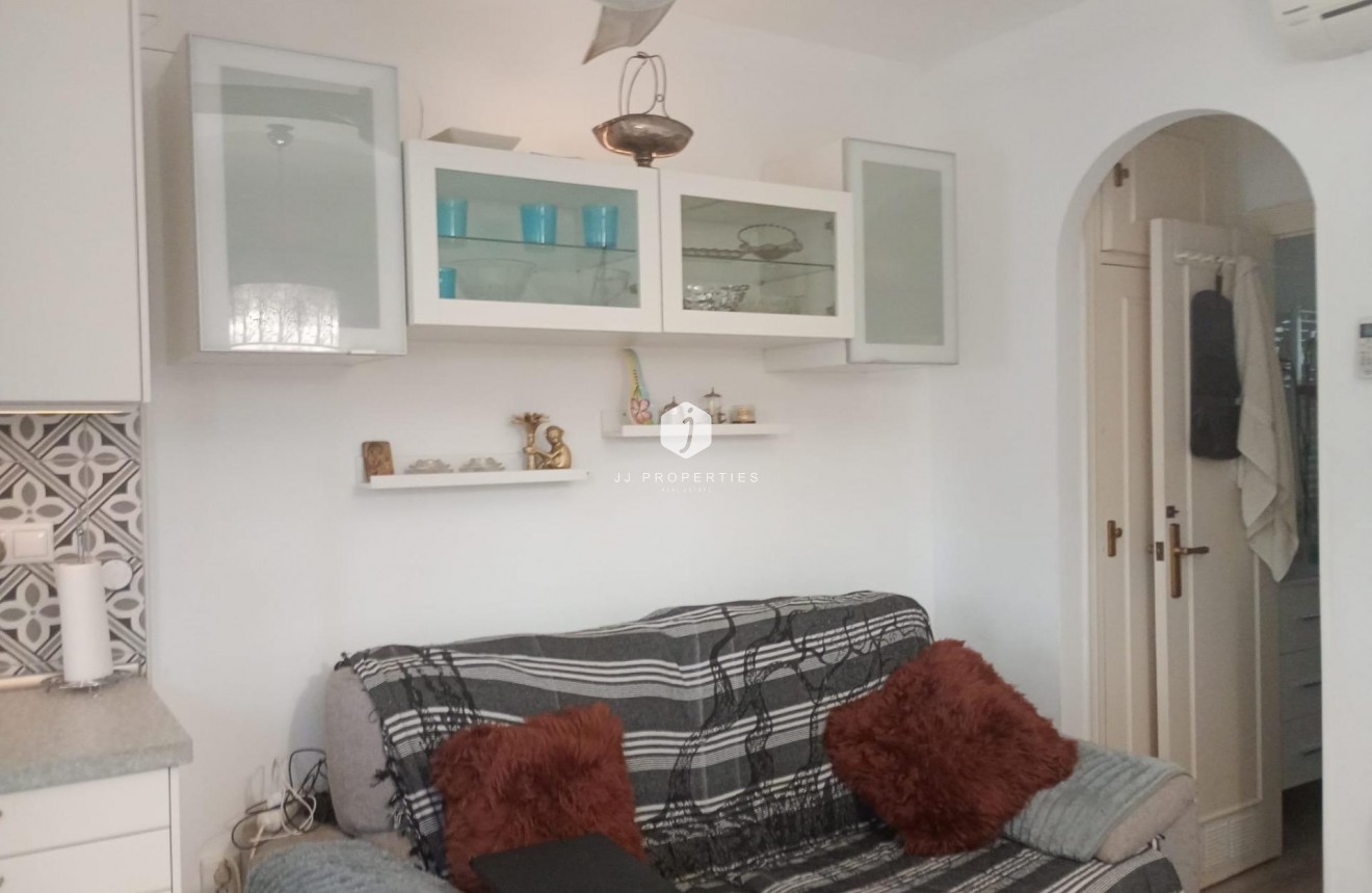 Tweedehands - Bungalow -
Torrevieja - La Siesta - El Salado - Torreta