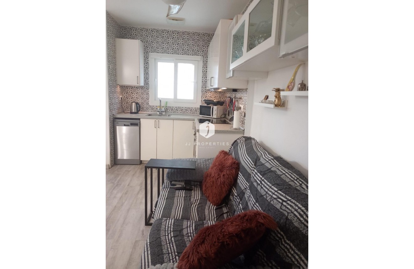 Tweedehands - Bungalow -
Torrevieja - La Siesta - El Salado - Torreta