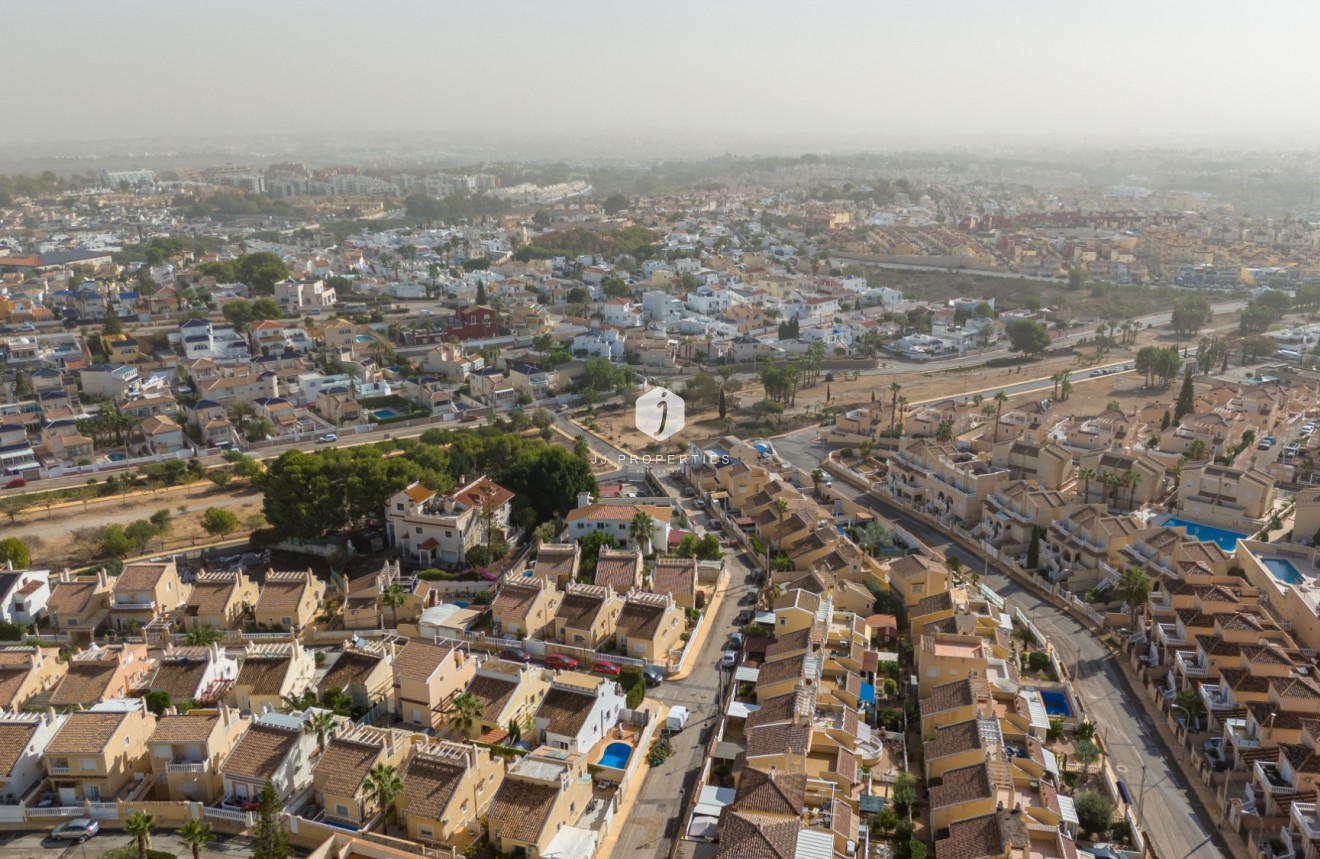 Tweedehands - Appartement / flat -
Orihuela Costa - Costa Blanca