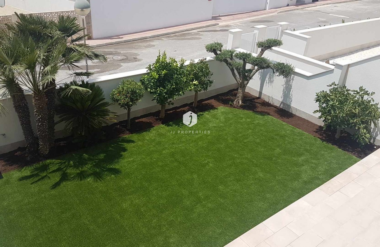 Tweedehands - Appartement / flat -
Orihuela Costa - Costa Blanca