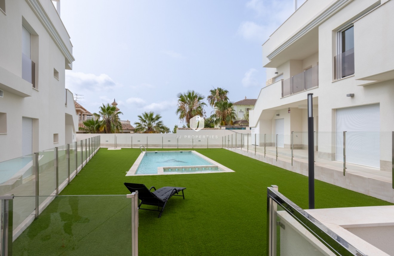 Tweedehands - Appartement / flat -
Orihuela Costa - Costa Blanca