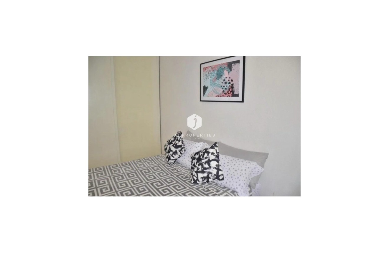 Tweedehands - Appartement / flat -
Torrevieja - Costa Blanca