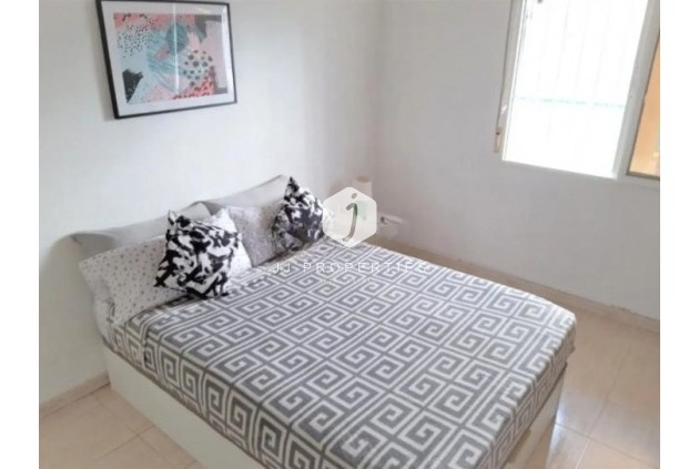 Tweedehands - Appartement / flat -
Torrevieja - Costa Blanca